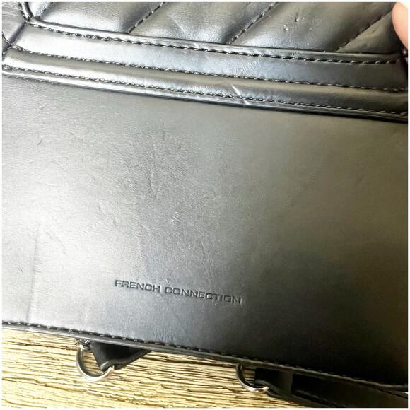 French Connection Quilted Square Shoulder Bag Chain Strap Sm Black Faux Leather - Picture 3 of 9